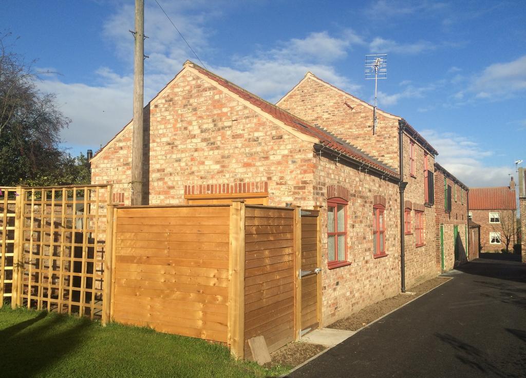 C Farmhouse Accommodation Alne Exterior photo